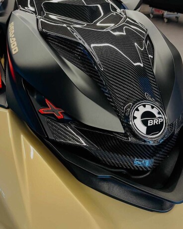 2025-sea-doo-rxp-x-325-tech-package-jetski-big-2